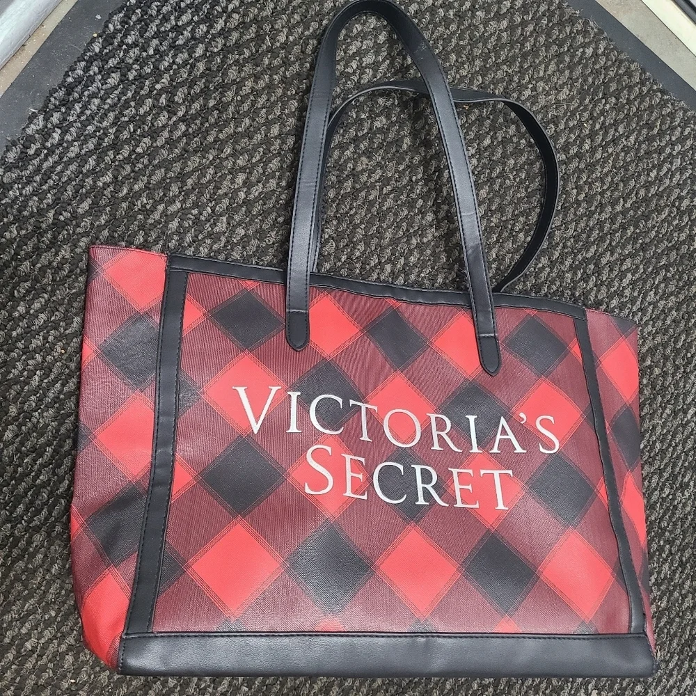 Victoria’s Secret Black Red Plaid Tote Holiday‎ Bag